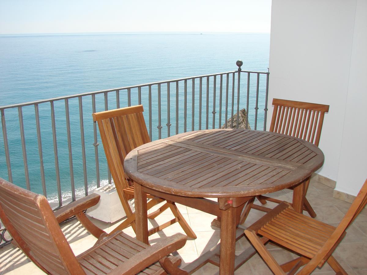 Carabeo 70 Menyber Apartment Nerja Exterior photo